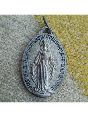 Vintage Mary Conceived Without Sin Pray For Us Catholic Religious Charm Pendant